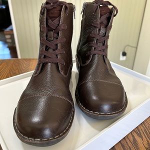 Clarks Whistle Bea Brown Leather Boots 9 Wide